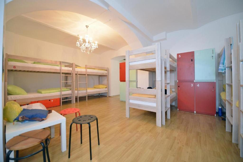 Hostel Temza Zagreb Exterior photo