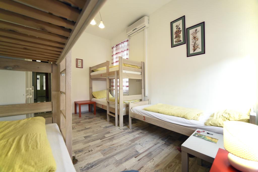 Hostel Temza Zagreb Exterior photo