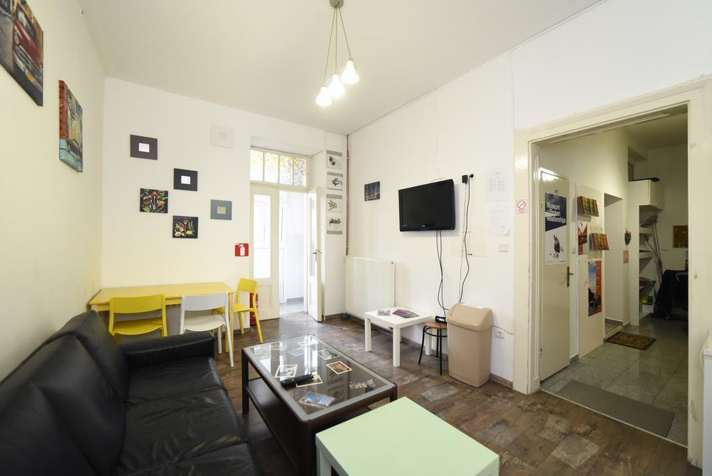 Hostel Temza Zagreb Exterior photo